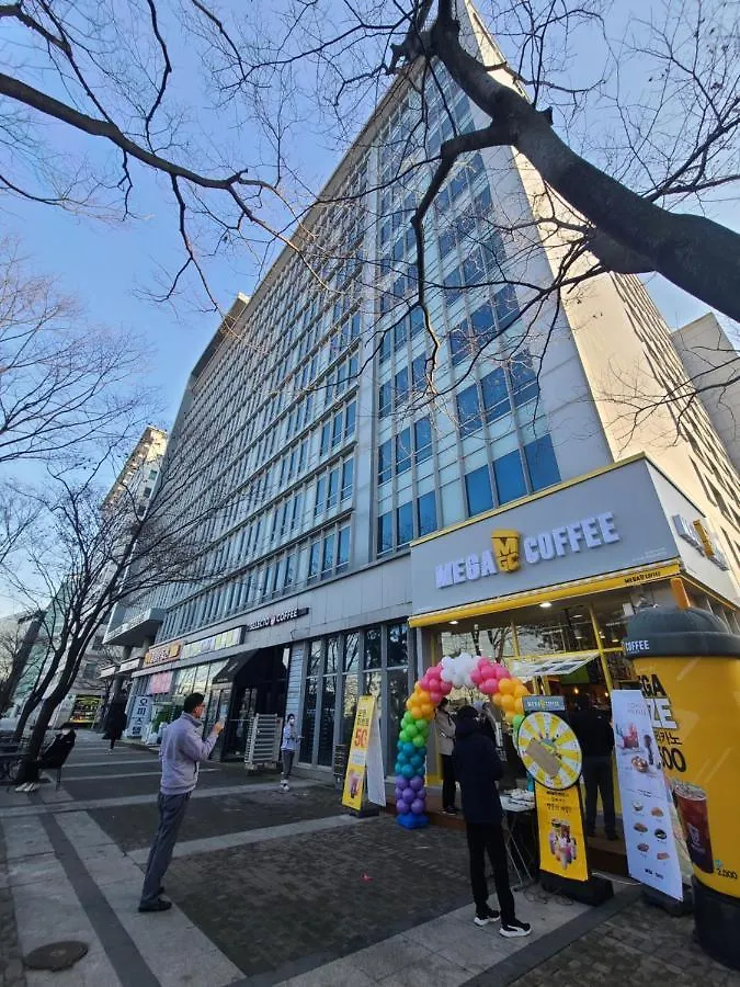インチョン広域市 Treehouseアパートホテル 3*,